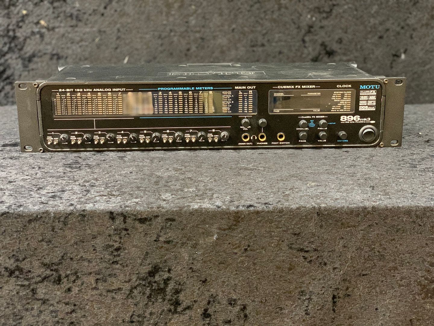 Buy Used MOTU 896 Mk III Audio Interface | Sam Ash Music Buy Used MOTU 896 Mk III Audio Interface | Sam Ash Music
