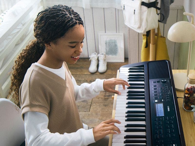 Buy Yamaha PSR-E383 61-Key Portable Keyboard | Sam Ash Music Buy Yamaha PSR-E383 61-Key Portable Keyboard | Sam Ash Music