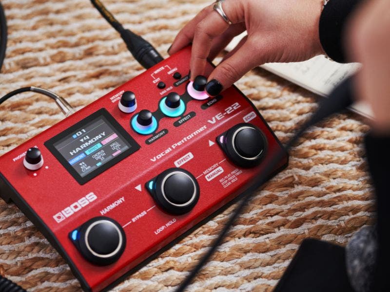 Buy Boss VE-22 Vocal Performer Effect Pedal | Sam Ash Music